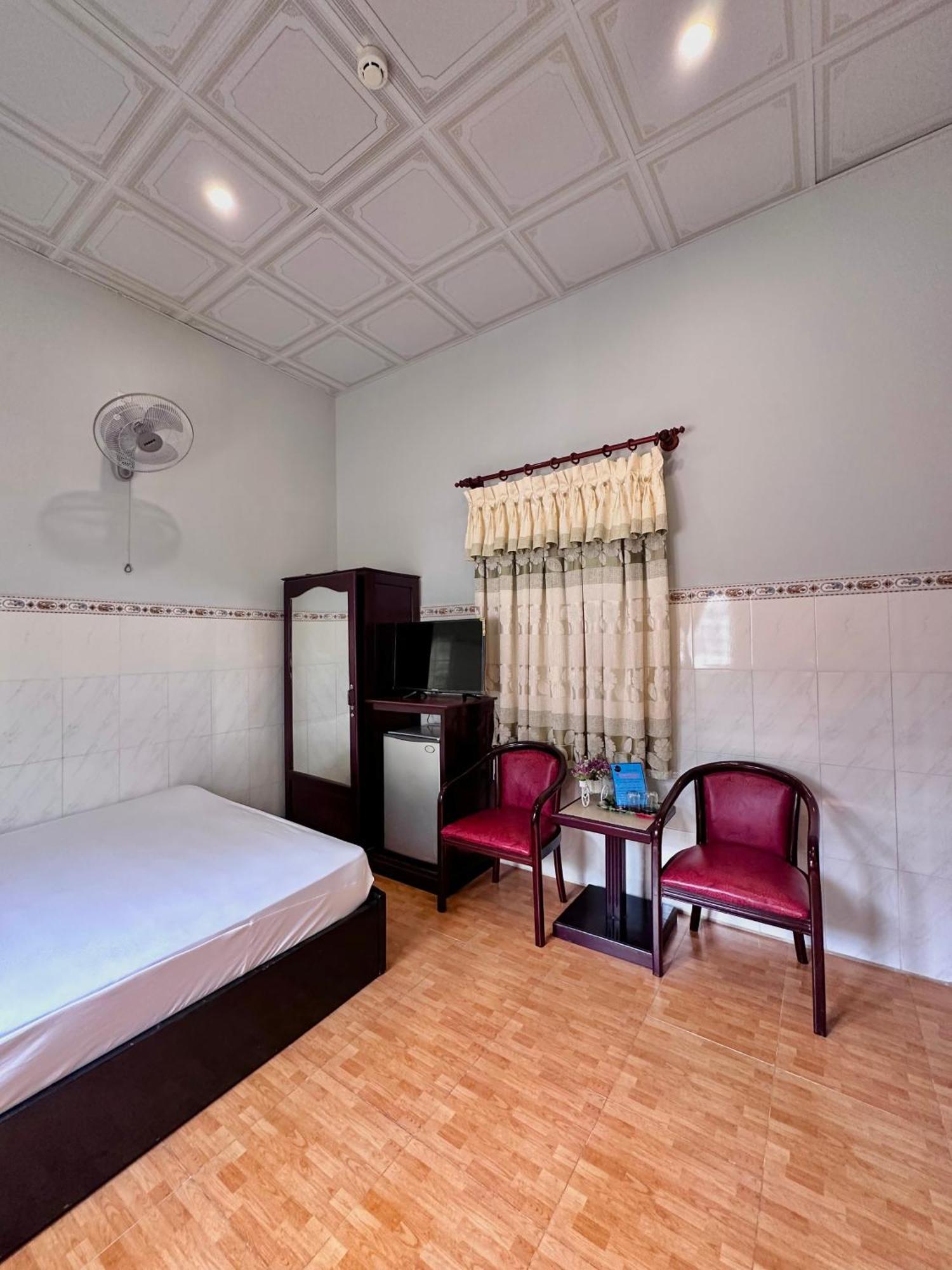 Khach San Nam Do 2 Hotell Can Tho Exteriör bild