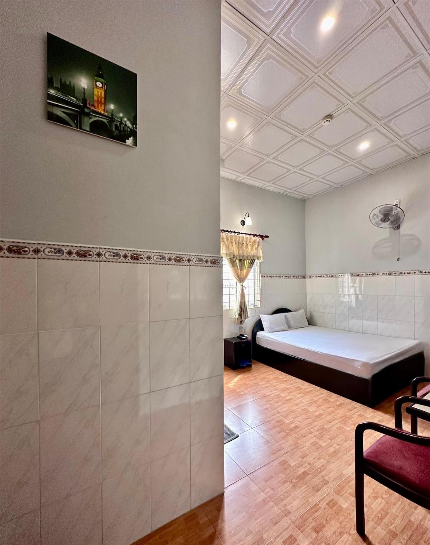 Khach San Nam Do 2 Hotell Can Tho Exteriör bild